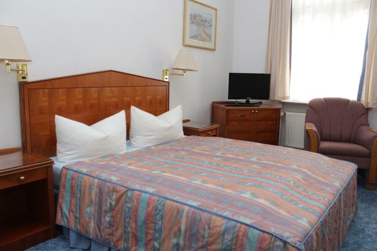 Weinkeller Woelk Hotel Naumburg  Kültér fotó